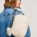 Women Buttermilk Pepe Jeans Embossed Logo Maxi Crossbody Bag 60J40712