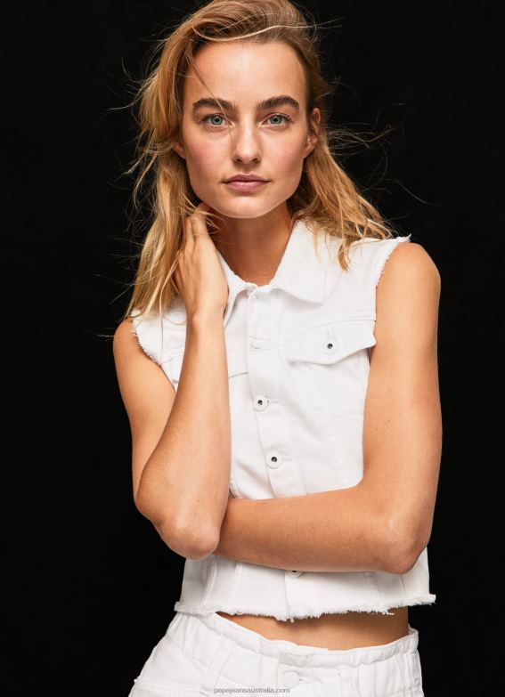 women_denim_pepe_jeans_embroidered_flower_denim_waistcoat_60j40130.jpg Women Denim Pepe Jeans Embroidered Flower Denim Waistcoat 60J40130 - Image 1