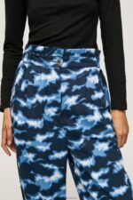 Women Multi Pepe Jeans Camouflage Print Pants 60J40305 - Image 2